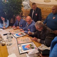 Покрет Срце Хероја
