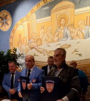 Покрет Срце Хероја
